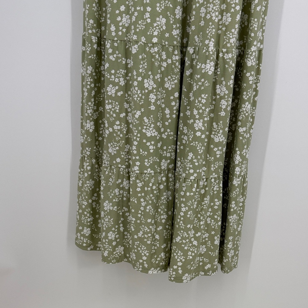 No Boudaries Crochet Lace Floral Green Maxi Dress size XL - Picture 6 of 8